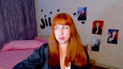 jillstevens online show from January 25, 7:49 pm