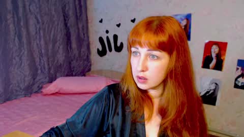 jillstevens online show from January 25, 11:00 pm