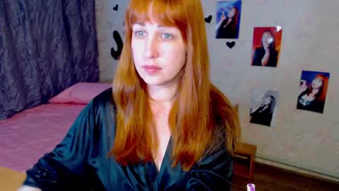 jillstevens online show from February 7, 1:25 am