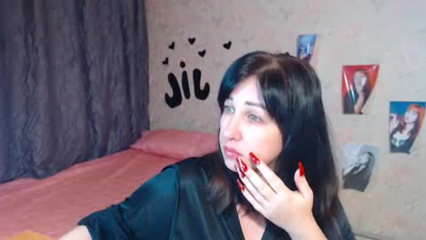 jillstevens online show from September 17, 2:24 am