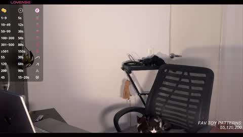 jim_dancer online show from April 24, 3:47 pm