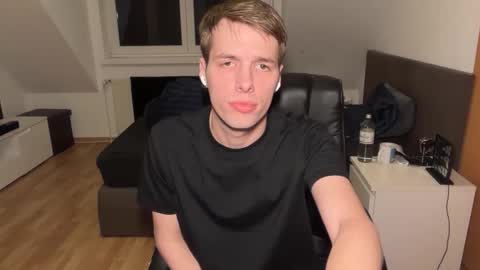 Snapshot of jim_fury chatting on February 17, 5:08 pm Jimmy online show from February 17, 5:08 pm