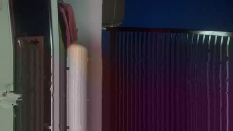 SluttyCple online show from March 1, 5:04 pm