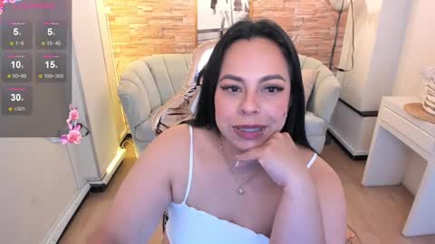 jimena  online show from January 4, 5:58 am
