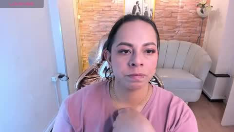 jimena  online show from January 28, 3:04 am