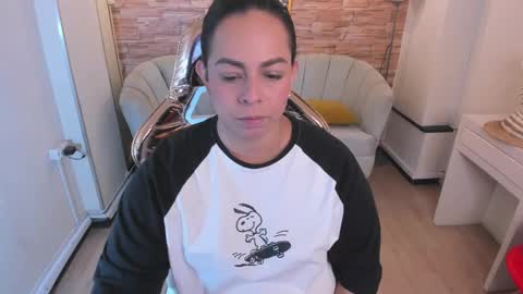 jimena  online show from March 6, 3:24 am