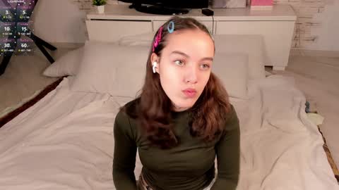 Alla online show from December 26, 4:36 pm