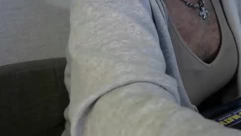 Snapshot of jimismiles chatting on October 23, 11:20 am jimismiles online show from October 23, 11:20 am