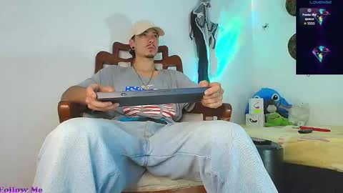 Jimm  Independent Model  online show from November 4, 2:54 am