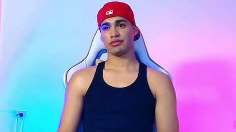 Snapshot of jimmy_leeh_ chatting on April 1, 5:08 am Jimmy Leeh online show from April 1, 5:08 am