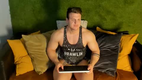 Snapshot of jimmyhardin21 chatting on March 9, 3:05 pm Hardin online show from March 9, 3:05 pm