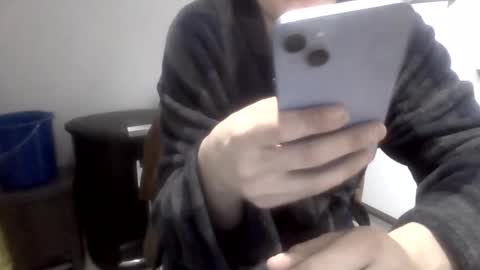 jimmyrosco online show from February 12, 8:42 am