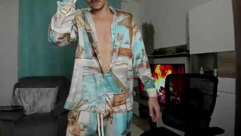 AlphaJimmy online show from June 9, 8:42 pm