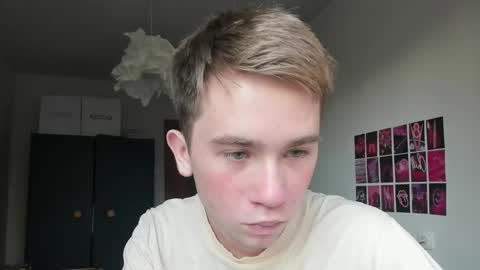 jimyti_bad_boy online show from December 13, 9:13 am