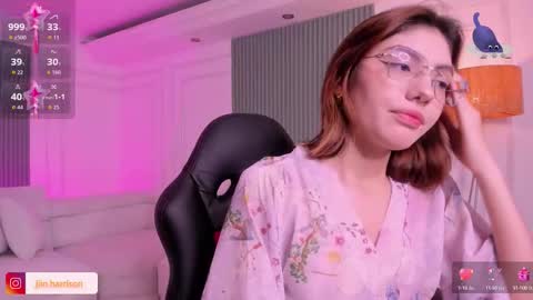 Snapshot of jin_harrison chatting on October 6, 11:07 am Jin Harrison    online show from October 6, 11:07 am