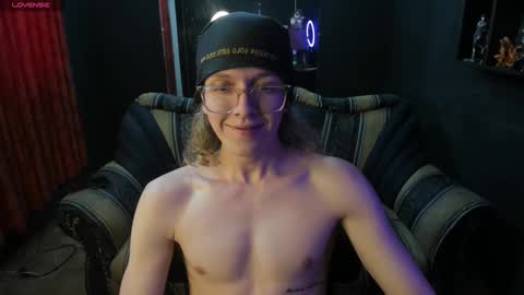 Snapshot of jinnbook chatting on October 25, 2:35 pm JinnBook online show from October 25, 2:35 pm