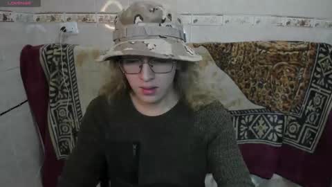 Snapshot of jinnbook chatting on January 19, 7:23 am JinnBook online show from January 19, 7:23 am