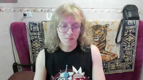 Snapshot of jinnbook chatting on July 23, 9:40 am JinnBook online show from July 23, 9:40 am