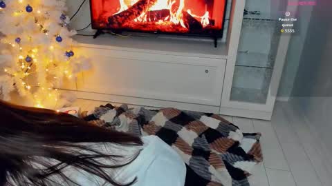 Jinny online show from December 14, 6:12 pm