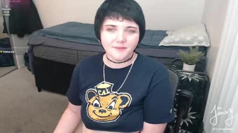 jinxyfawn online show from June 5, 5:36 am