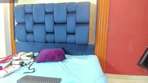 jisooluv online show from November 26, 7:37 pm