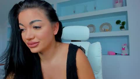 Juliee online show from September 20, 6:36 am