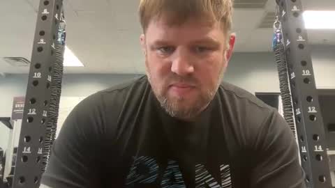 jitzgolfer online show from November 19, 1:22 pm