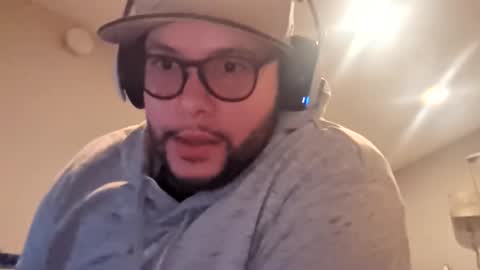 jizzle192 online show from March 15, 3:56 am