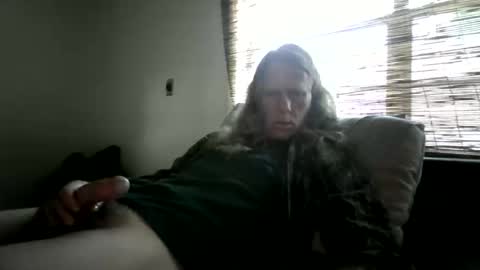 jizzmitten5 online show from June 1, 2:08 pm