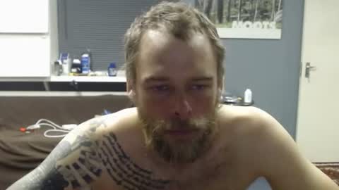 JamesJan van Rebel online show from December 3, 2:08 am