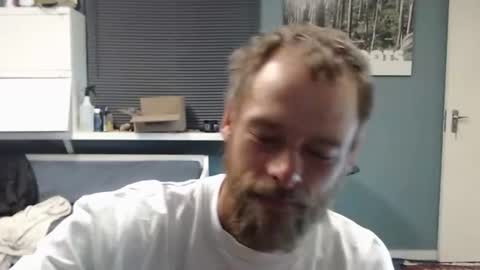 JamesJan van Rebel online show from December 15, 2:38 am