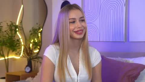 Jenny online show from May 26, 8:10 am
