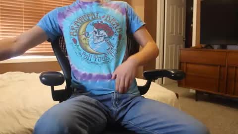 jjjjjfive online show from June 6, 4:01 pm