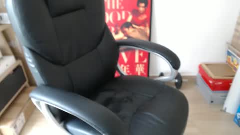 Jon online show from February 4, 7:00 pm