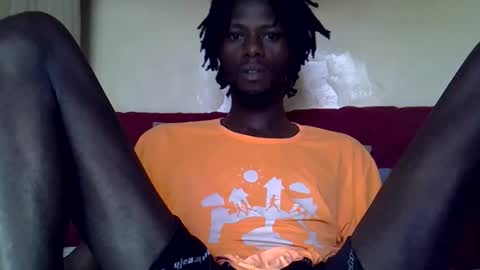 Snapshot of jkings_ chatting on December 3, 8:12 am King online show from December 3, 8:12 am