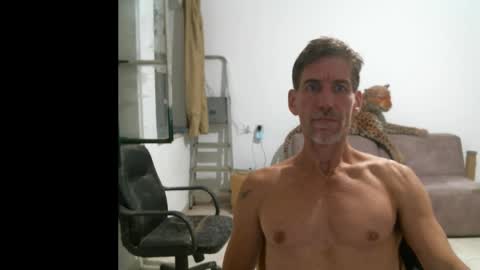 jlmbud online show from October 15, 7:03 pm