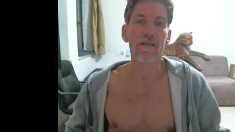 jlmbud online show from February 23, 9:23 pm