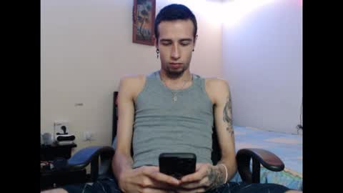 Snapshot of jm_wayn99 chatting on December 1, 1:54 am jm_wayn99 online show from December 1, 1:54 am