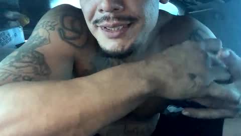 Snapshot of jmartel92 chatting on March 29, 2:28 pm jmartel92 online show from March 29, 2:28 pm