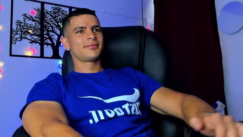 IGJmortton online show from December 24, 12:44 pm