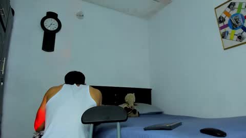 IGJmortton online show from March 12, 11:16 am