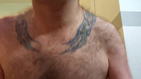 Snapshot of jmtz4420 chatting on March 10, 8:37 am Jmtz4420 online show from March 10, 8:37 am