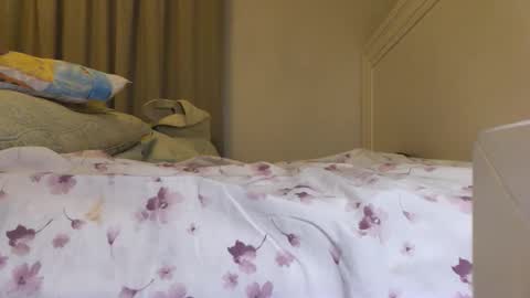 Snapshot of jmtz4420 chatting on November 25, 8:14 am Jmtz4420 online show from November 25, 8:14 am