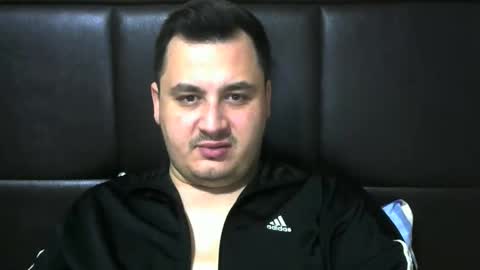 Snapshot of jnsnw chatting on December 3, 8:40 pm jnsnw online show from December 3, 8:40 pm