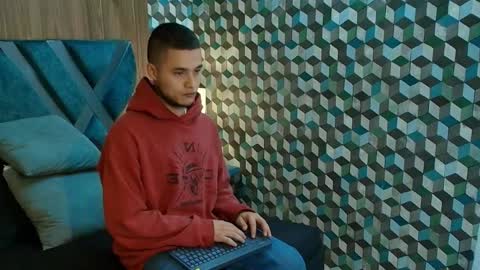  Joao online show from May 2, 9:42 pm