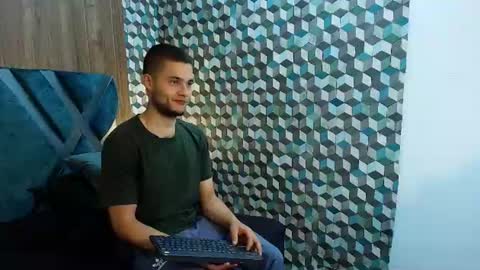  Joao online show from June 9, 9:26 pm