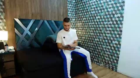  Joao online show from June 10, 10:08 pm