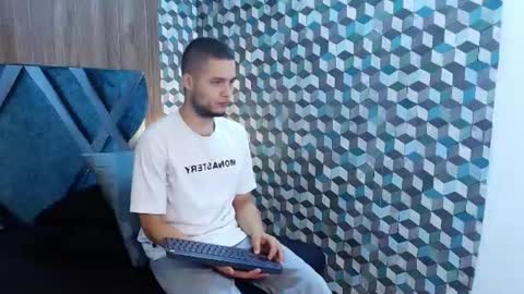  Joao online show from June 19, 10:13 pm