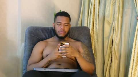 JOAN SAENZ online show from September 25, 3:32 am