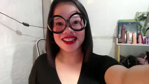 Joana online show from March 1, 7:37 pm